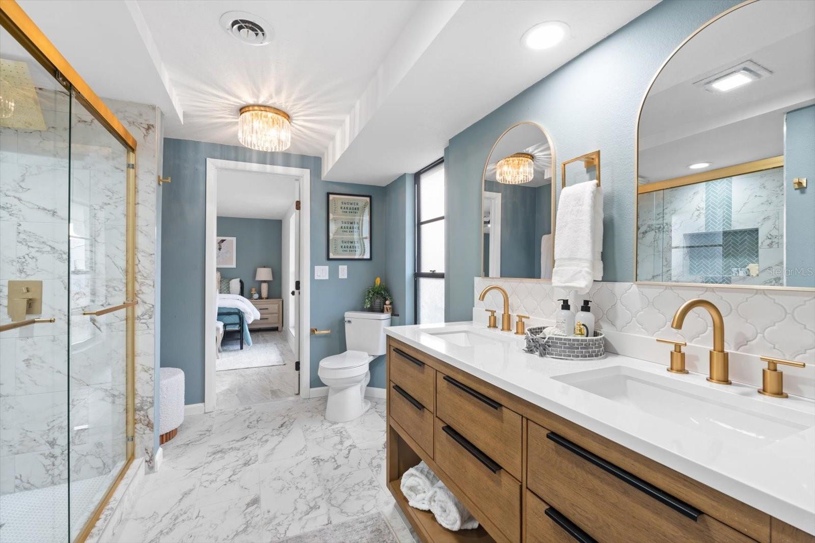 717 ROANOKE RD, VENICE, FL, 34293