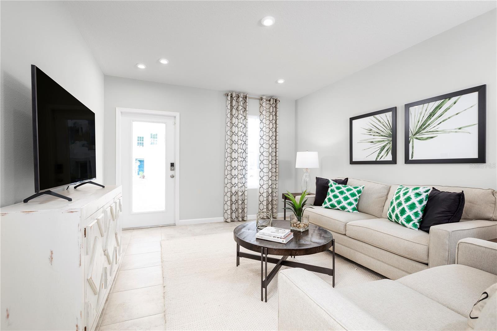 1202 PORT BLUE WAY, LADY LAKE, FL, 32159