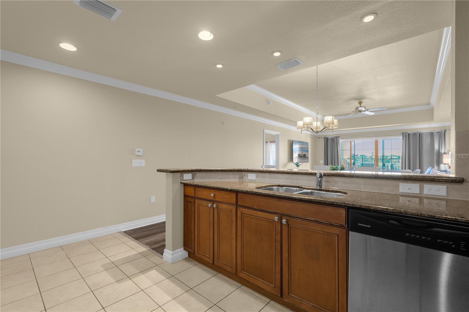 7600 SANDY RIDGE DR #402, REUNION, FL, 34747