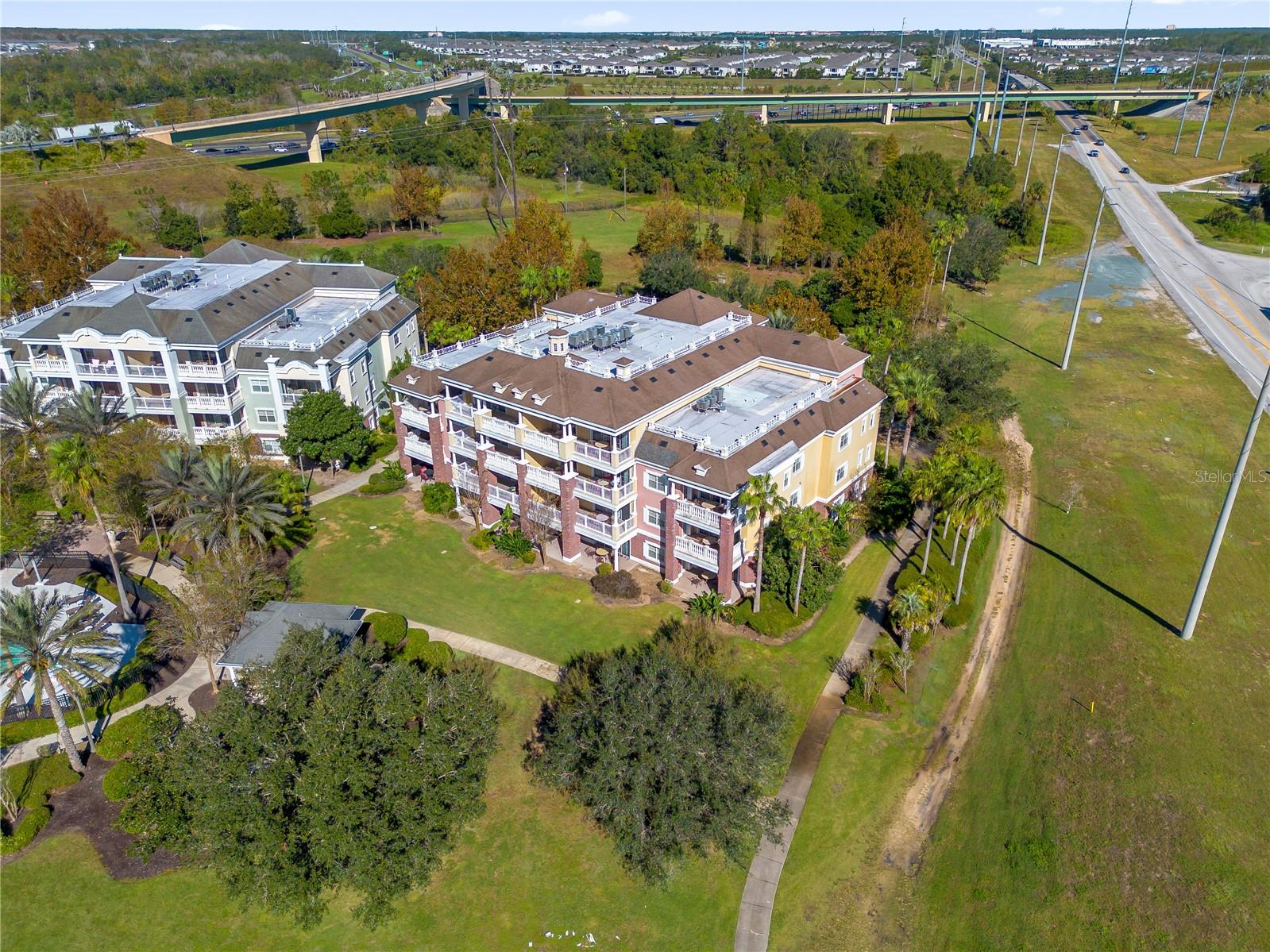 7600 SANDY RIDGE DR #402, REUNION, FL, 34747
