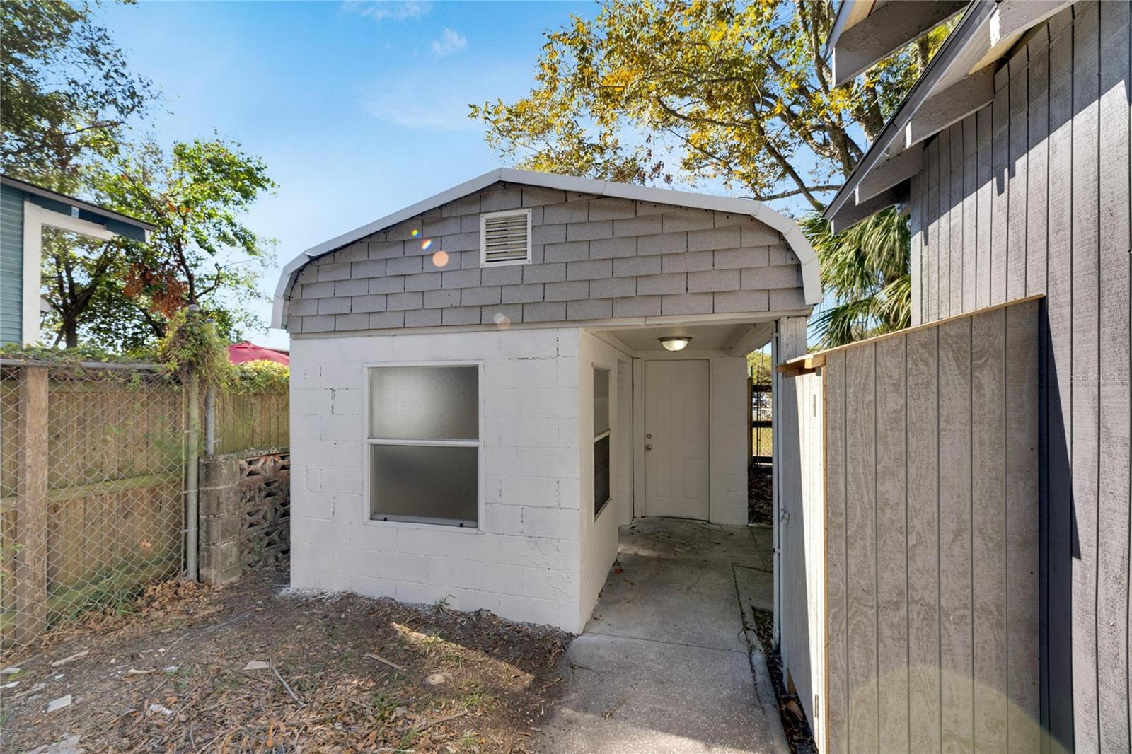907 E NORTH BAY ST, TAMPA, FL, 33603
