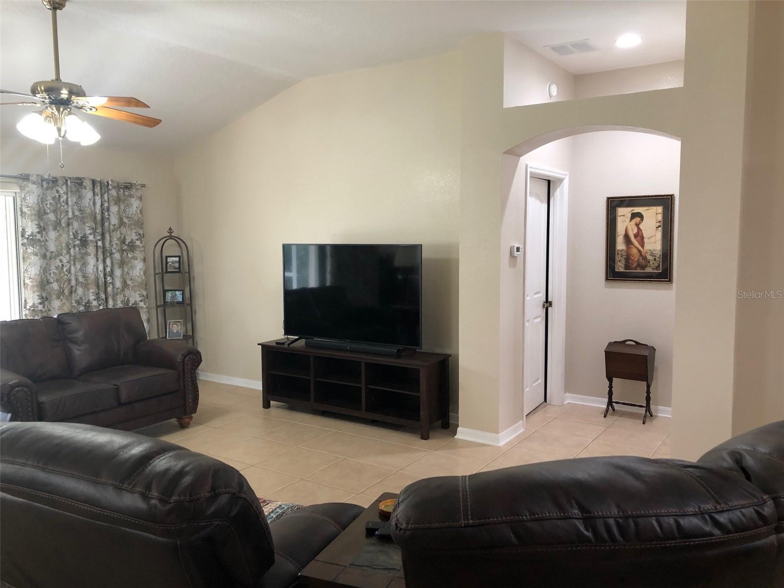 2196 KERSHAW RD, THE VILLAGES, FL, 32162