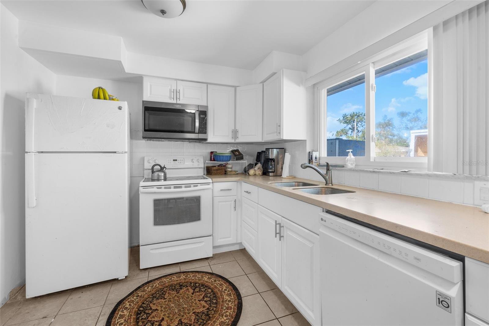 1711 PATLIN CIR S, LARGO, FL, 33770