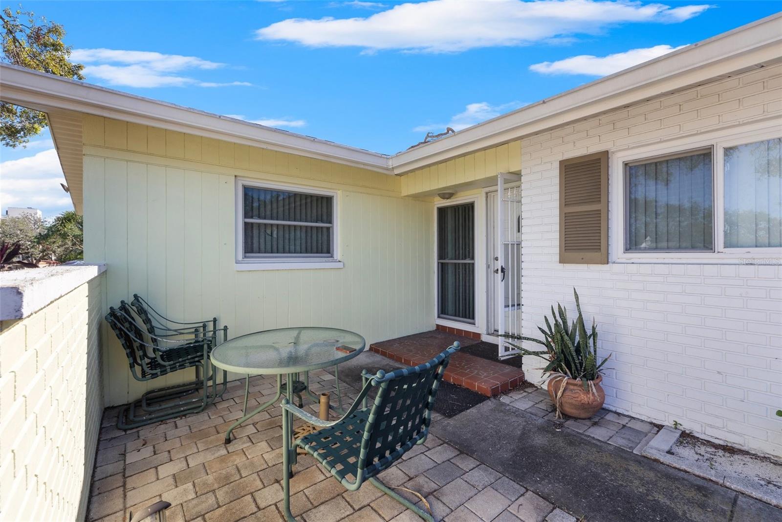 1711 PATLIN CIR S, LARGO, FL, 33770