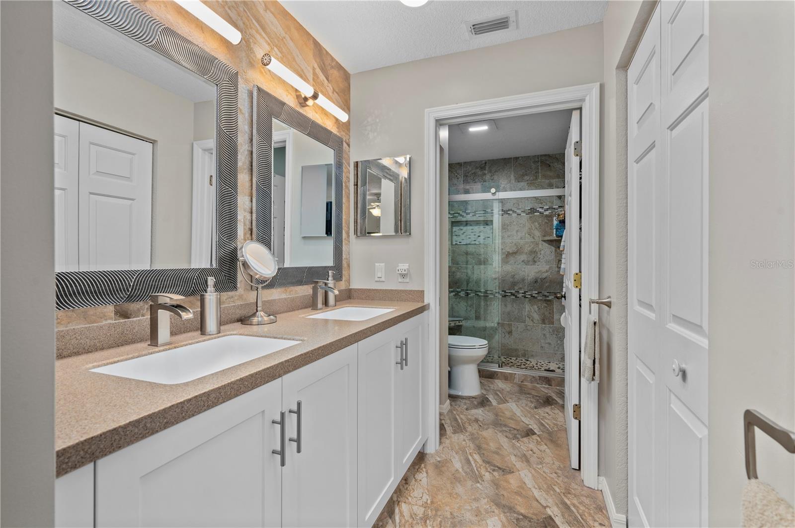 19310 WATER OAK DR #201, PORT CHARLOTTE, FL, 33948