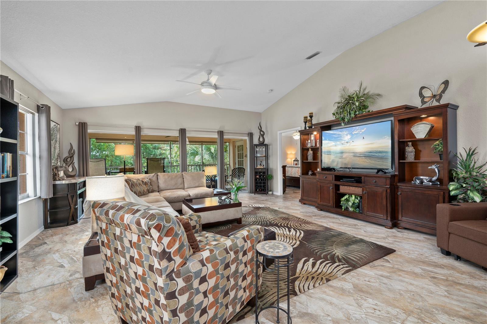 19310 WATER OAK DR #201, PORT CHARLOTTE, FL, 33948