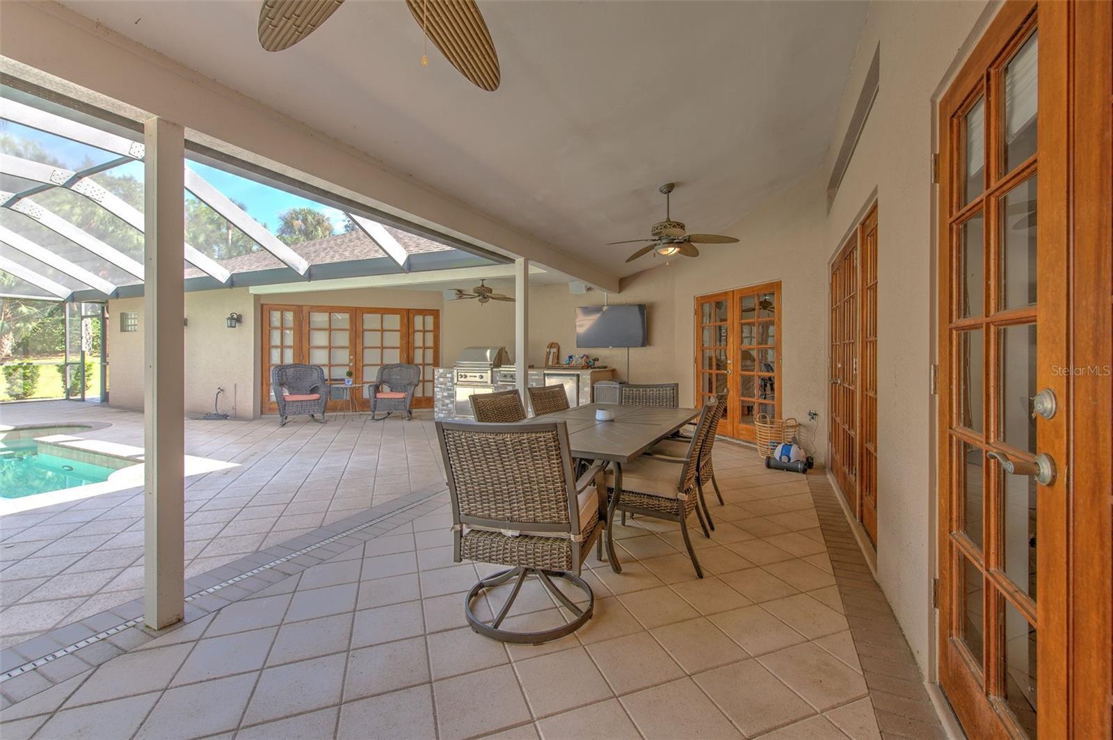3922 CEDAR CAY CIR, VALRICO, FL, 33596