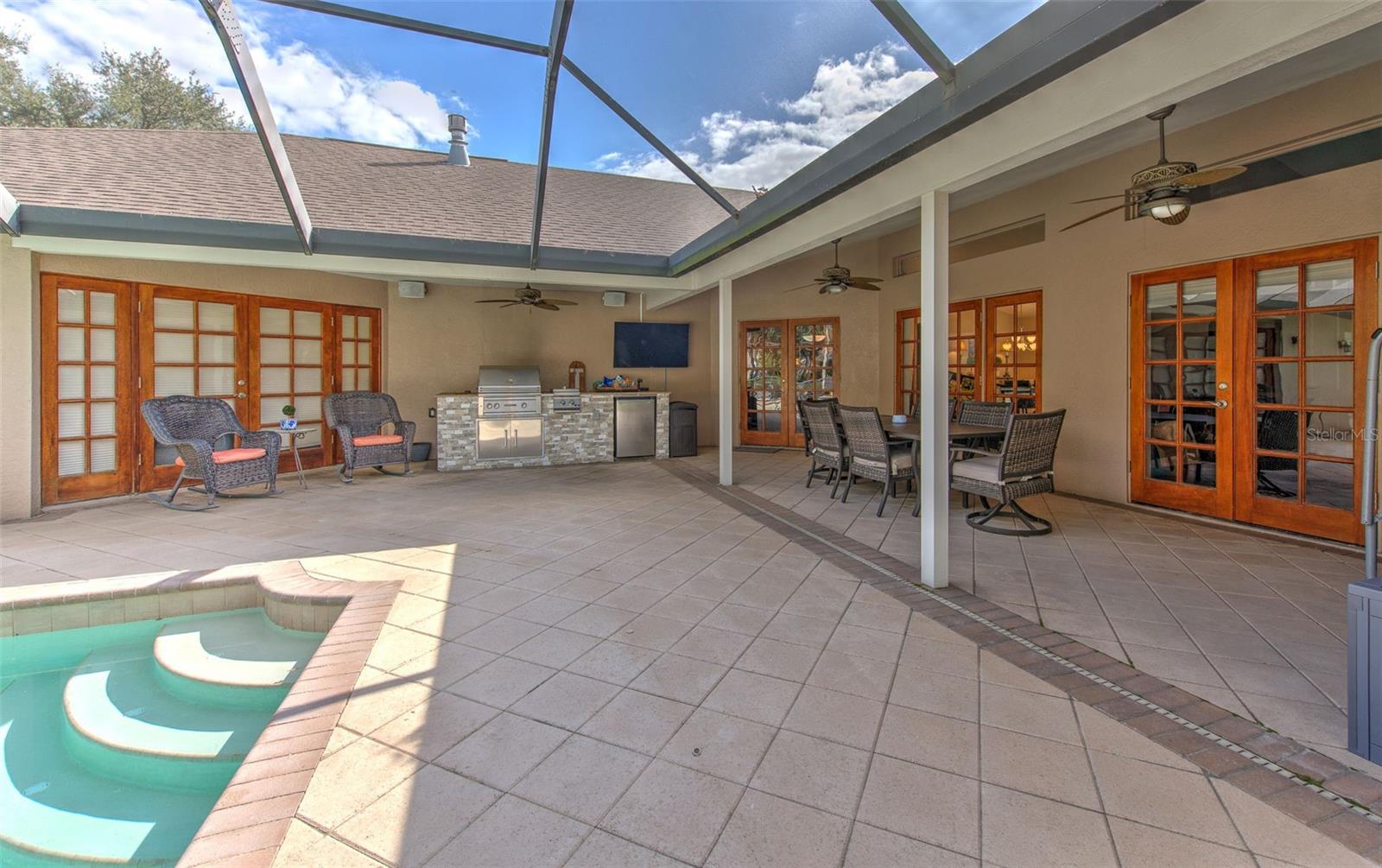3922 CEDAR CAY CIR, VALRICO, FL, 33596
