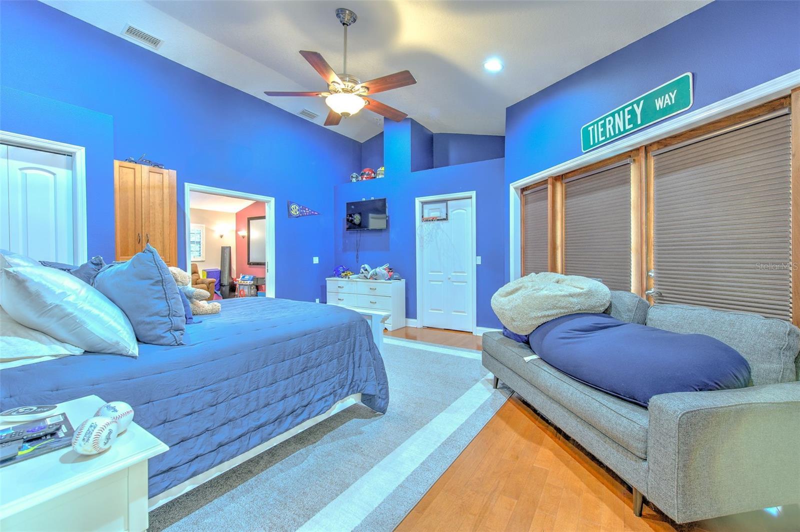 3922 CEDAR CAY CIR, VALRICO, FL, 33596