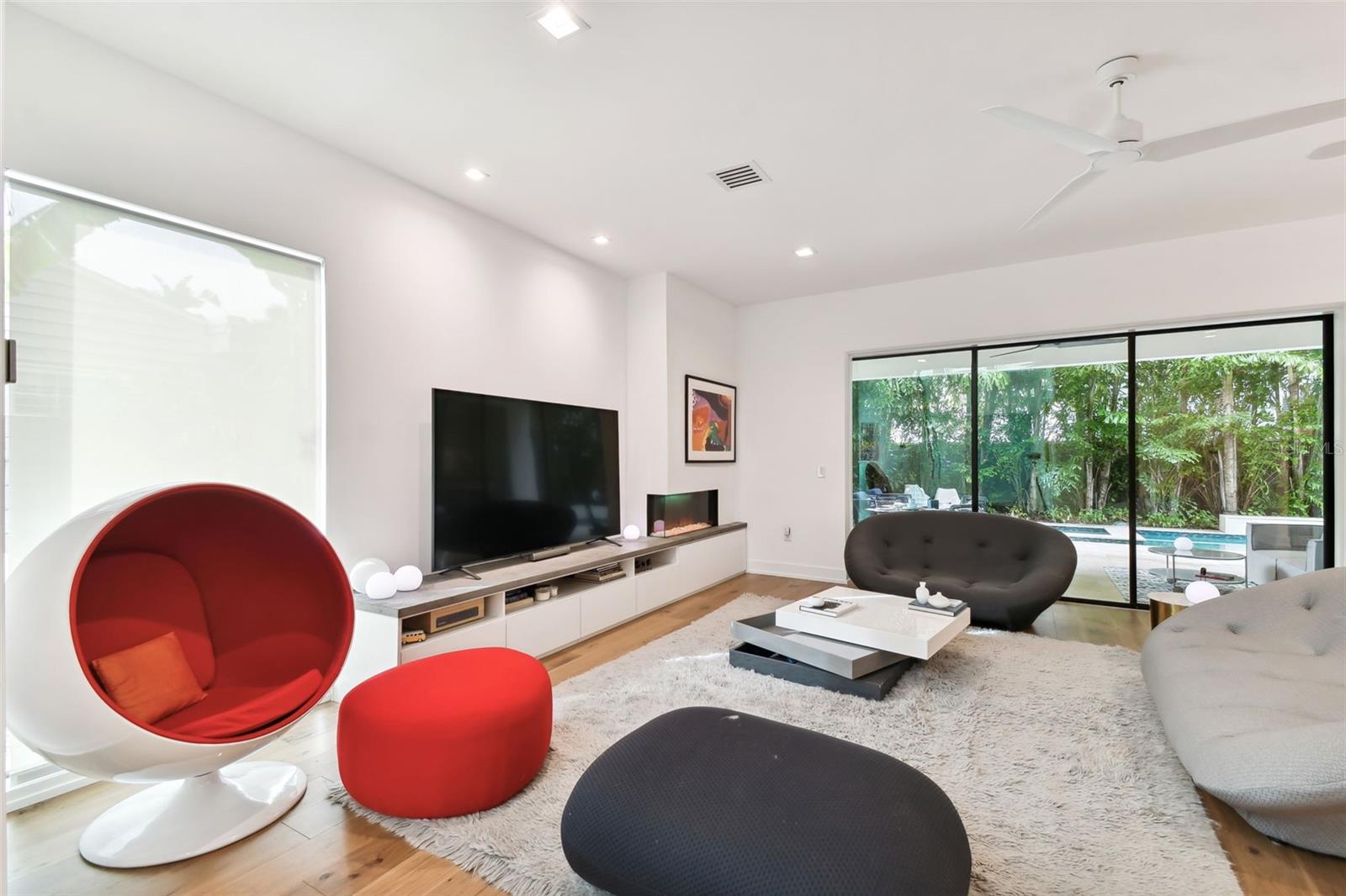 2803 W AQUILLA ST, TAMPA, FL, 33629