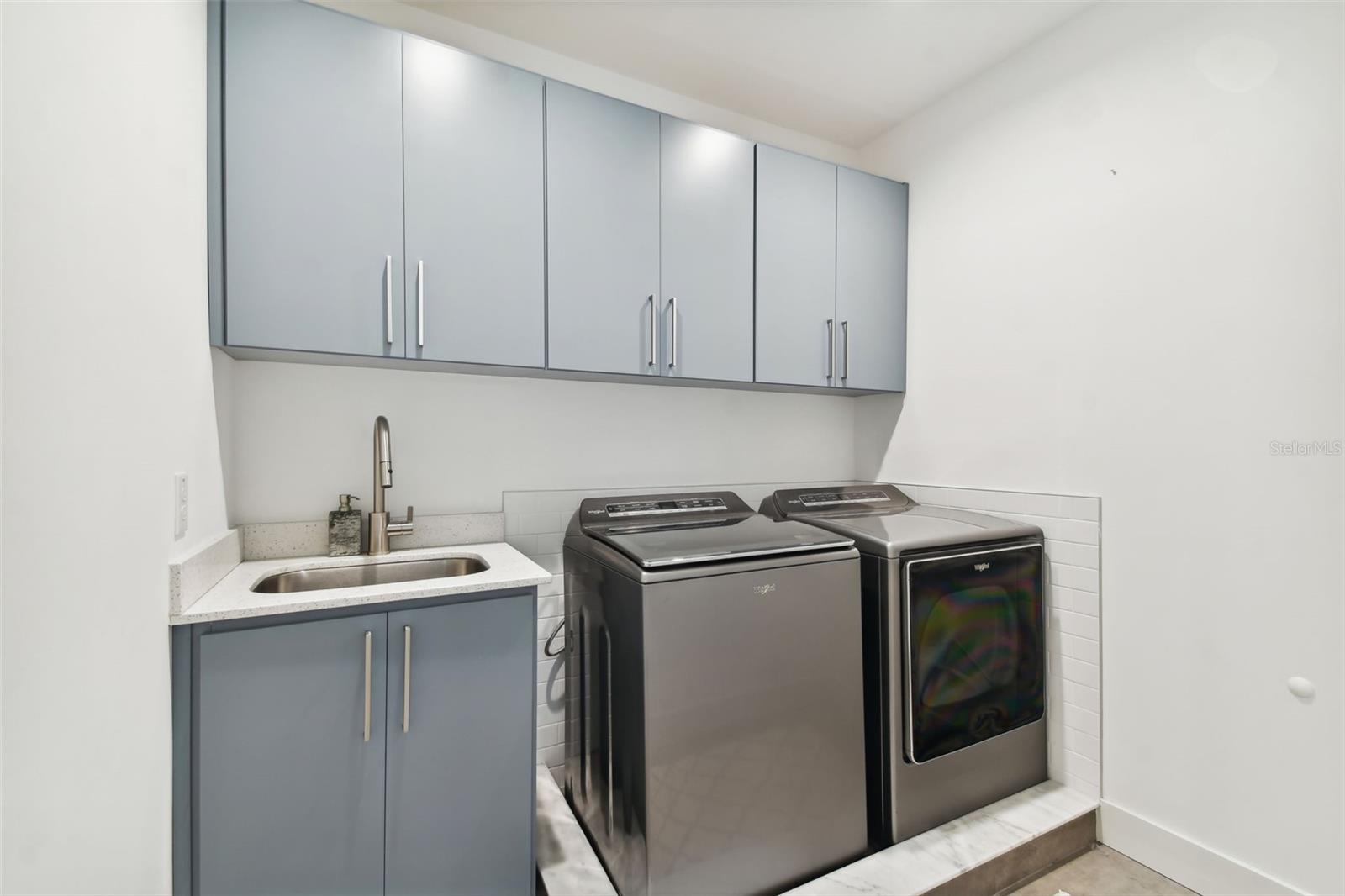 2803 W AQUILLA ST, TAMPA, FL, 33629