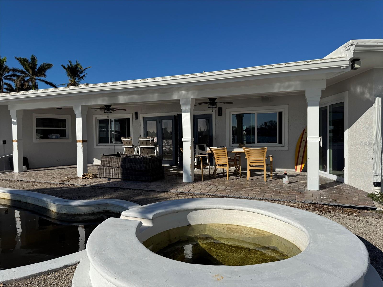 803 BAY POINT DR, MADEIRA BEACH, FL, 33708