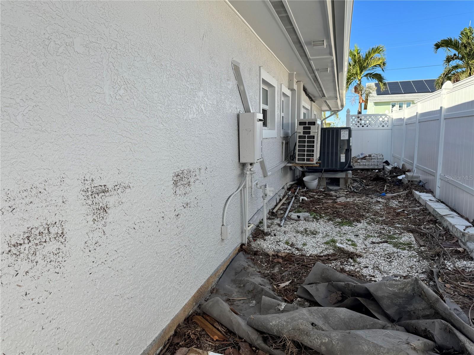 803 BAY POINT DR, MADEIRA BEACH, FL, 33708