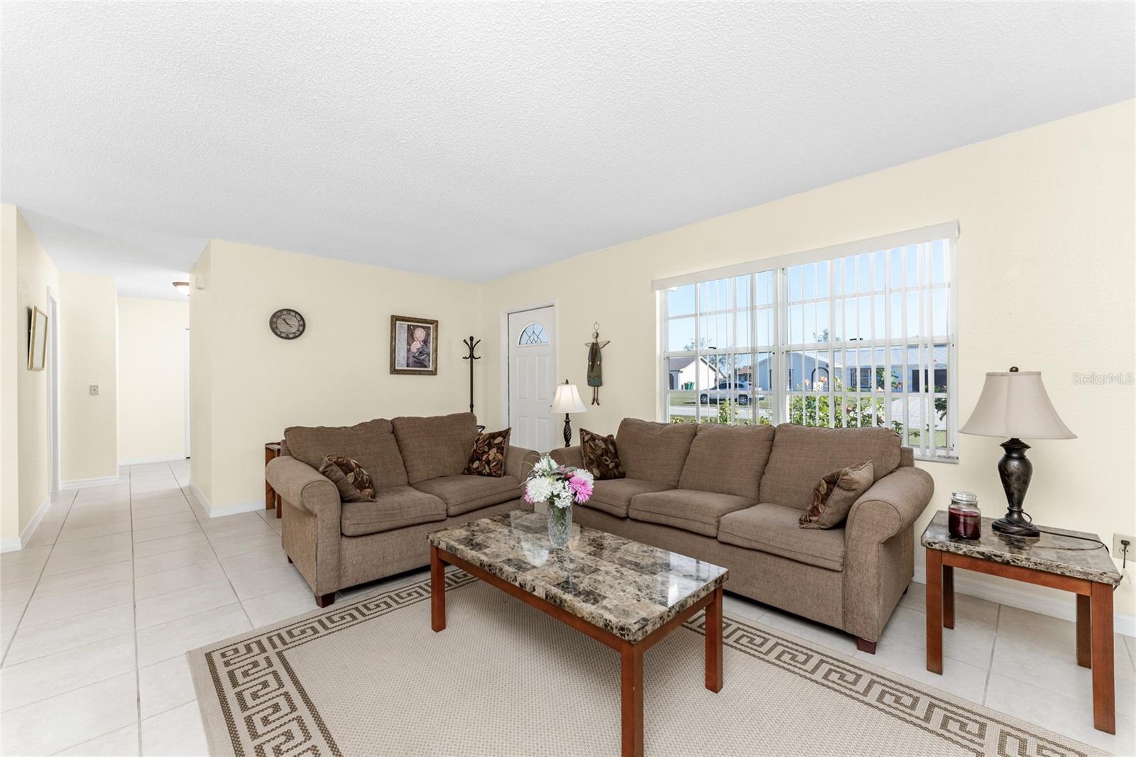 6379 COLISEUM BLVD, PORT CHARLOTTE, FL, 33981