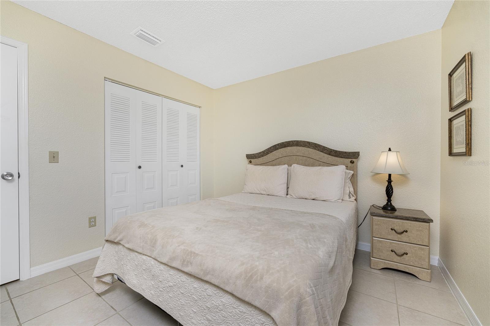 6379 COLISEUM BLVD, PORT CHARLOTTE, FL, 33981