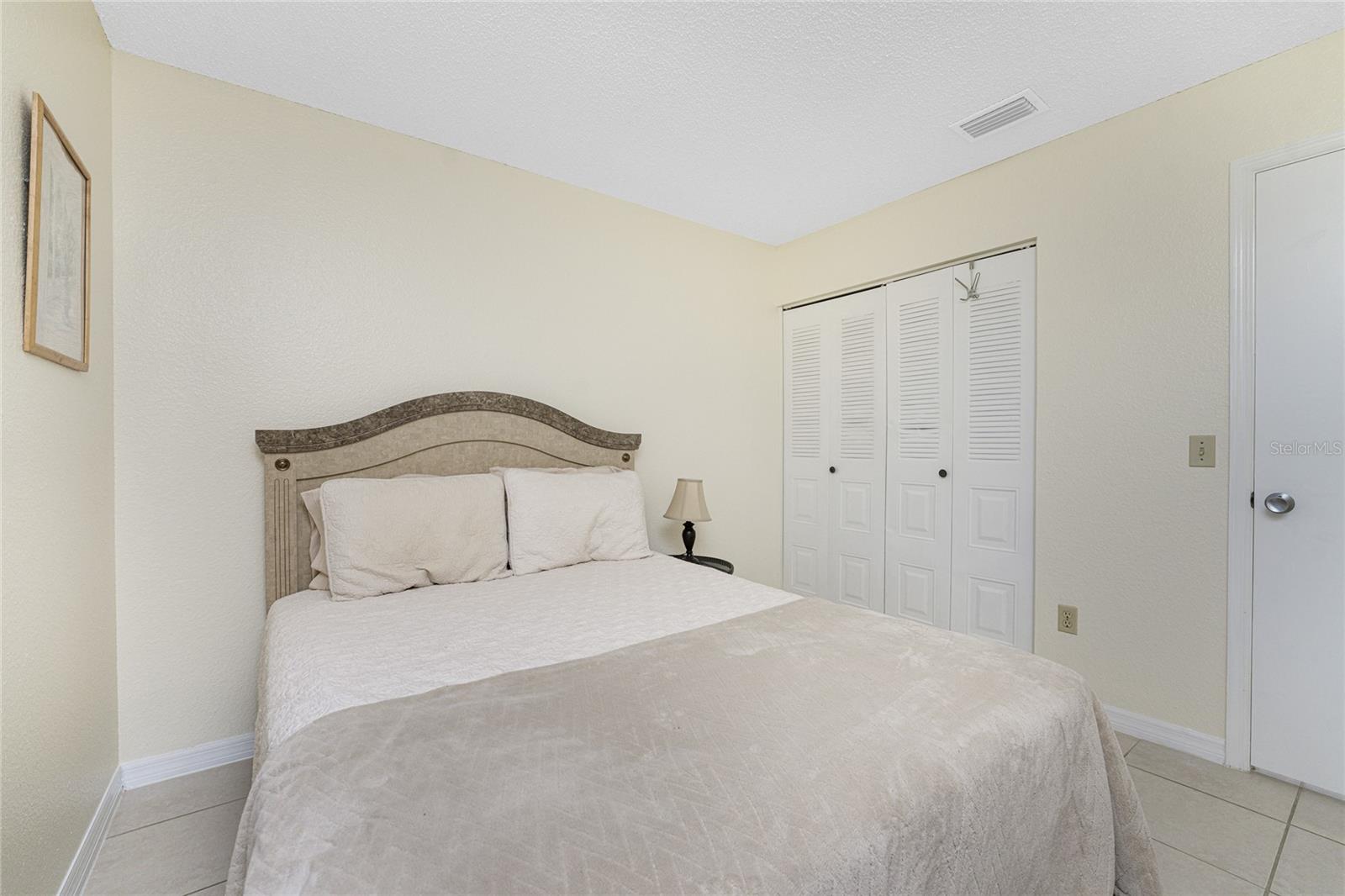 6379 COLISEUM BLVD, PORT CHARLOTTE, FL, 33981