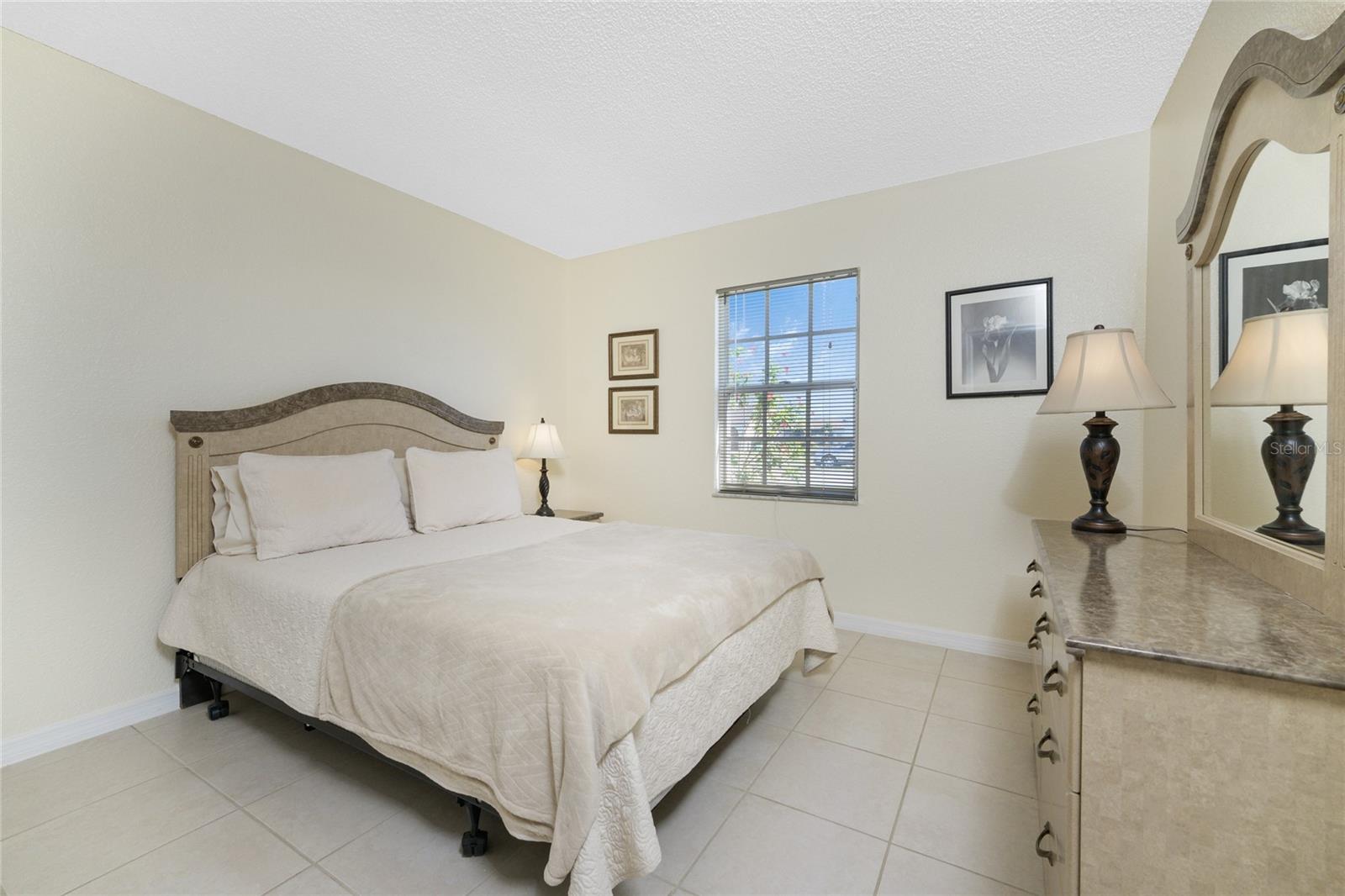 6379 COLISEUM BLVD, PORT CHARLOTTE, FL, 33981