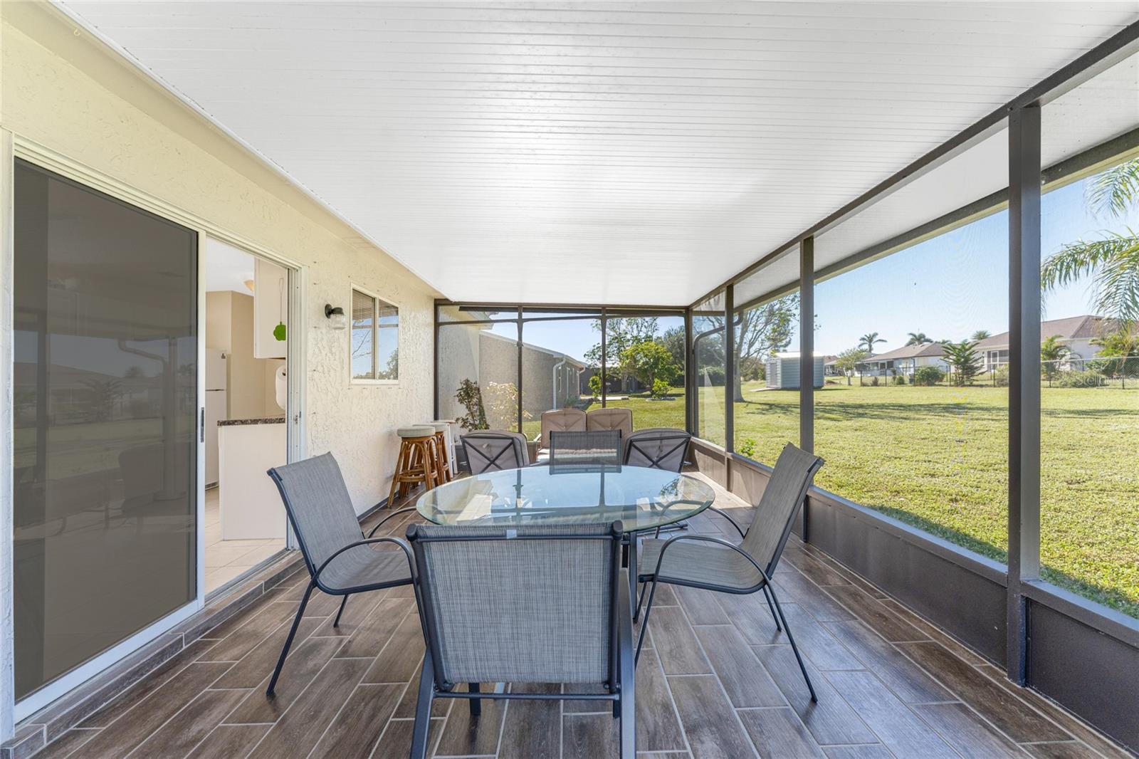 6379 COLISEUM BLVD, PORT CHARLOTTE, FL, 33981