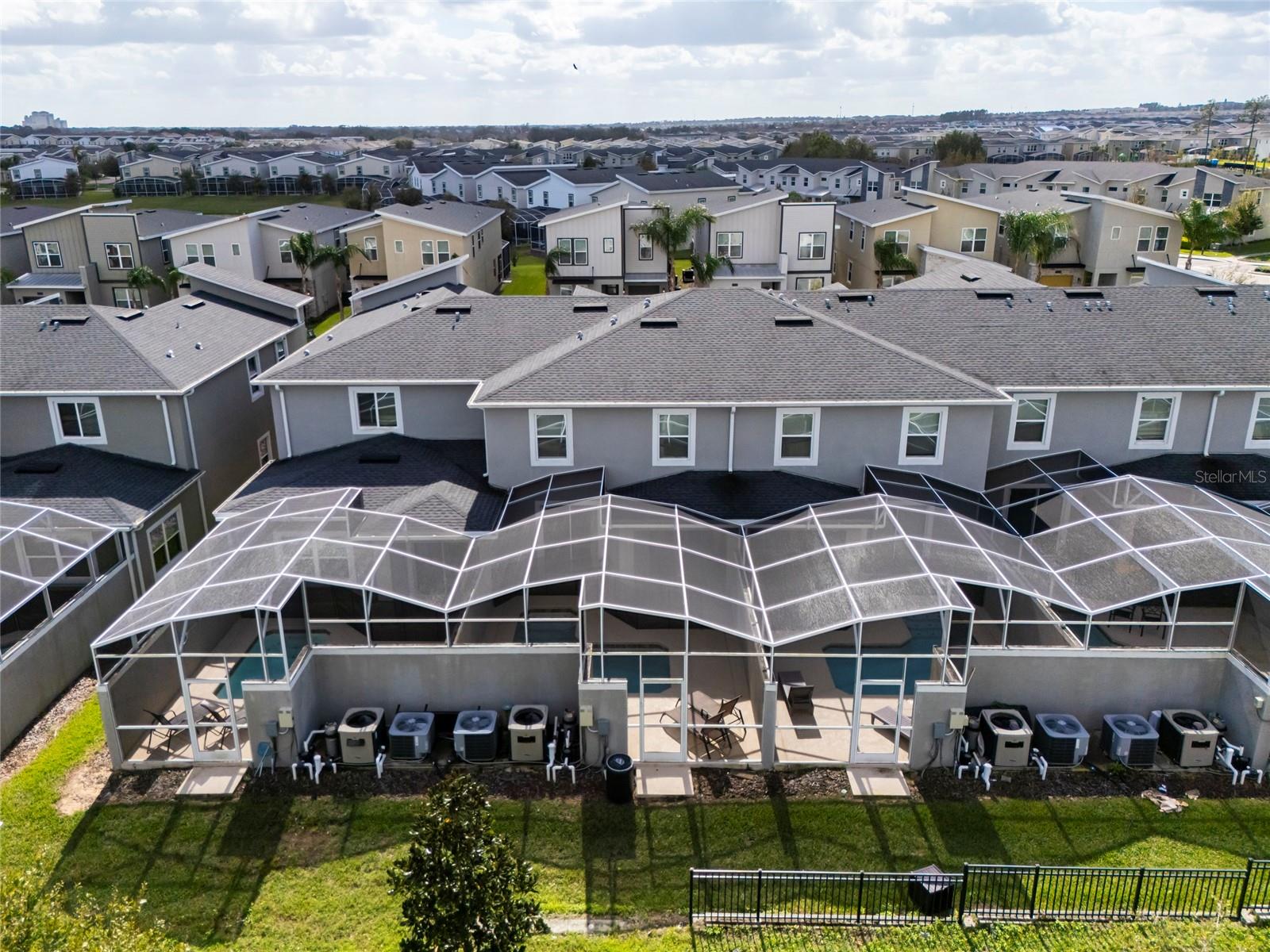 8987 CABOT CLIFFS DR, DAVENPORT, FL, 33896
