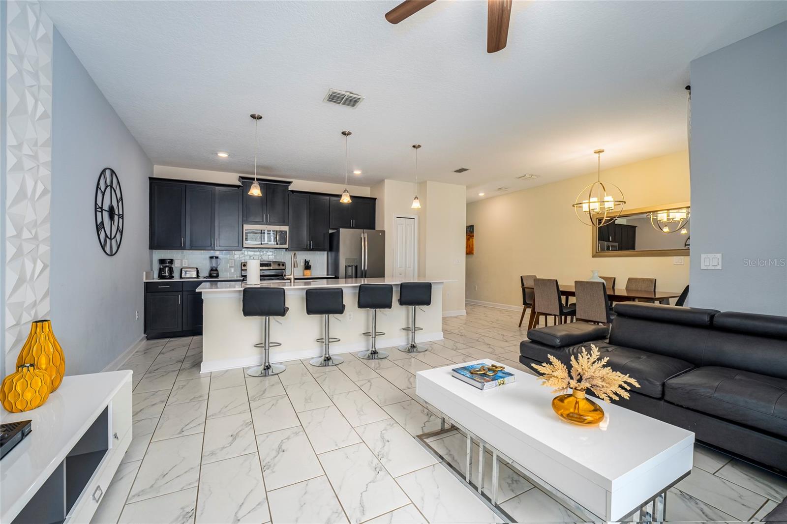 8987 CABOT CLIFFS DR, DAVENPORT, FL, 33896