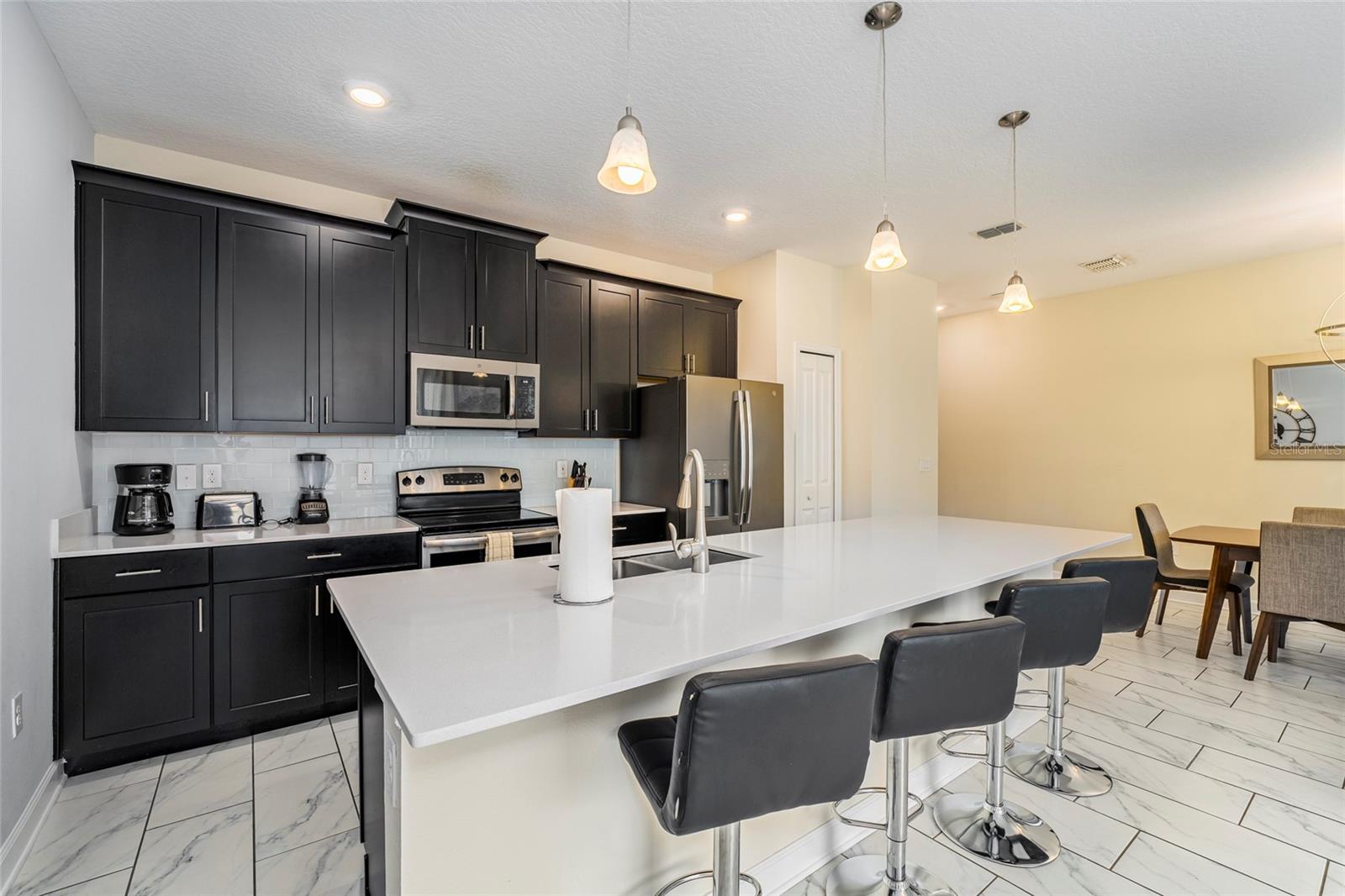 8987 CABOT CLIFFS DR, DAVENPORT, FL, 33896