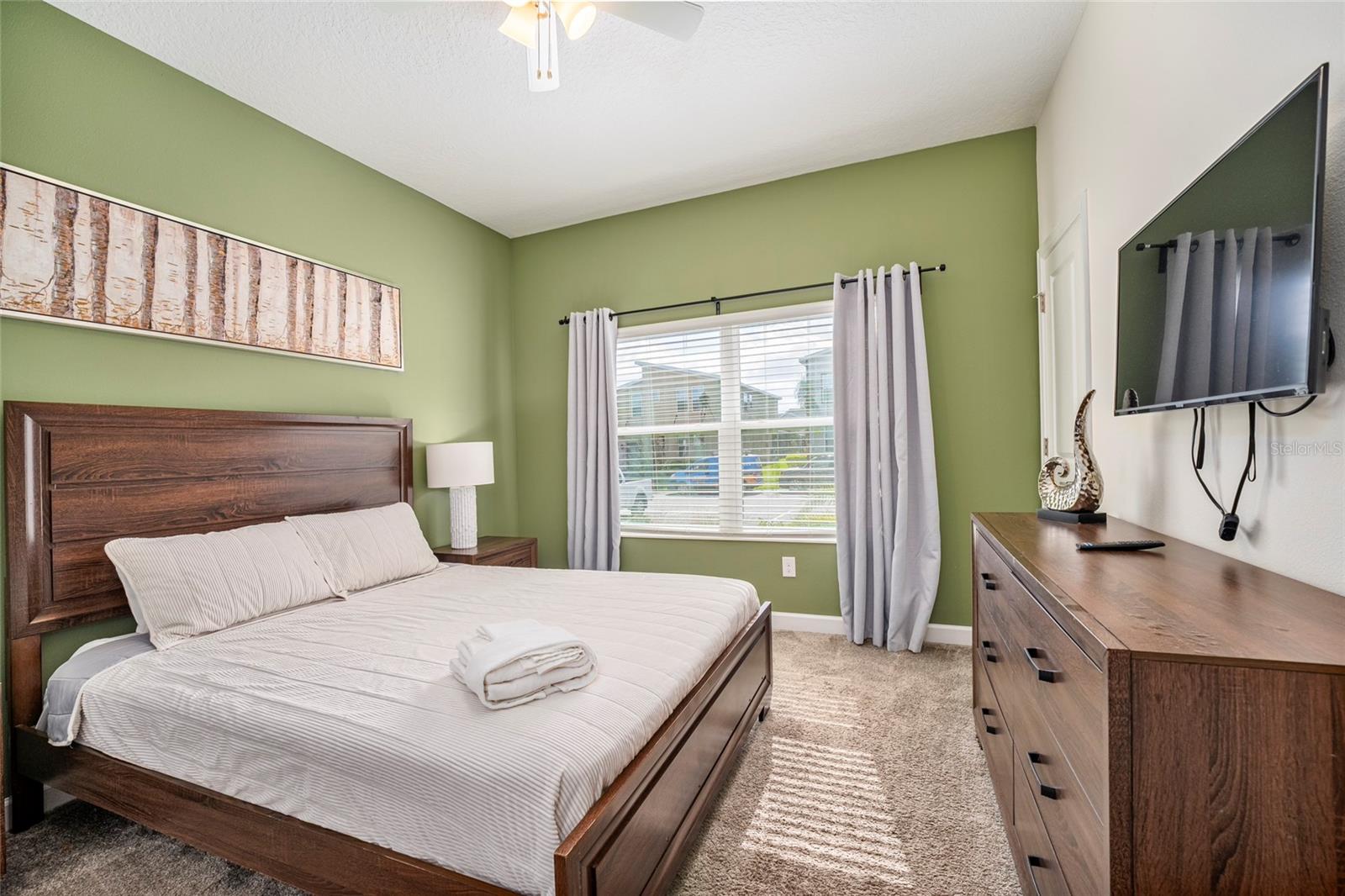 8987 CABOT CLIFFS DR, DAVENPORT, FL, 33896