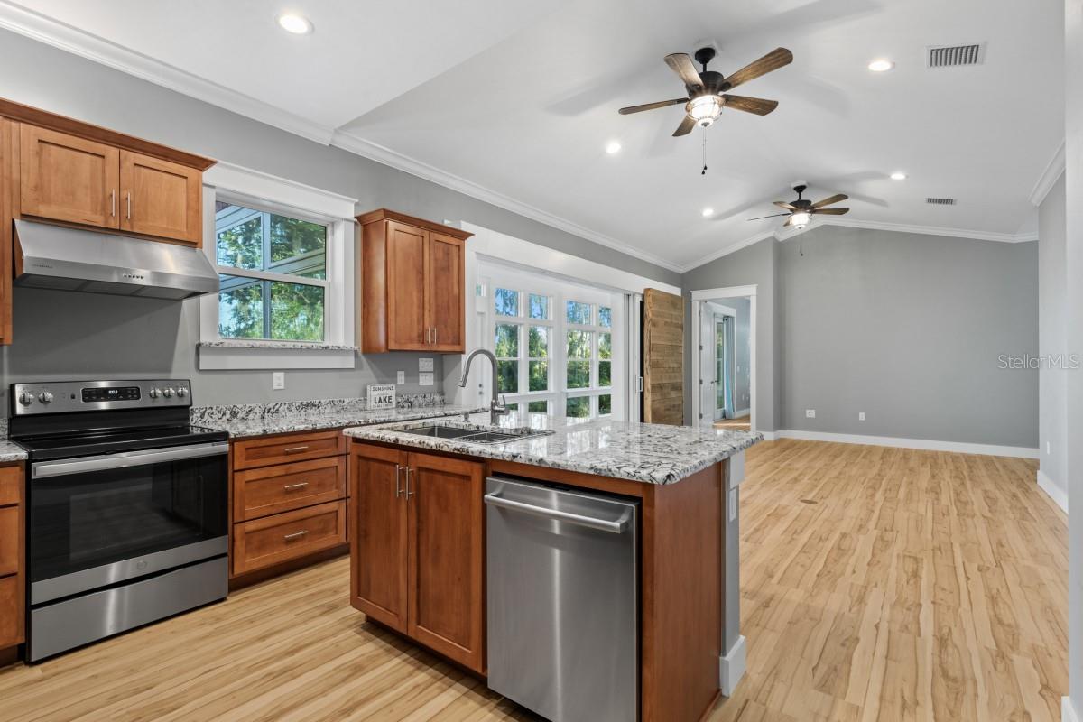 24708 SE 101ST AVE, HAWTHORNE, FL, 32640