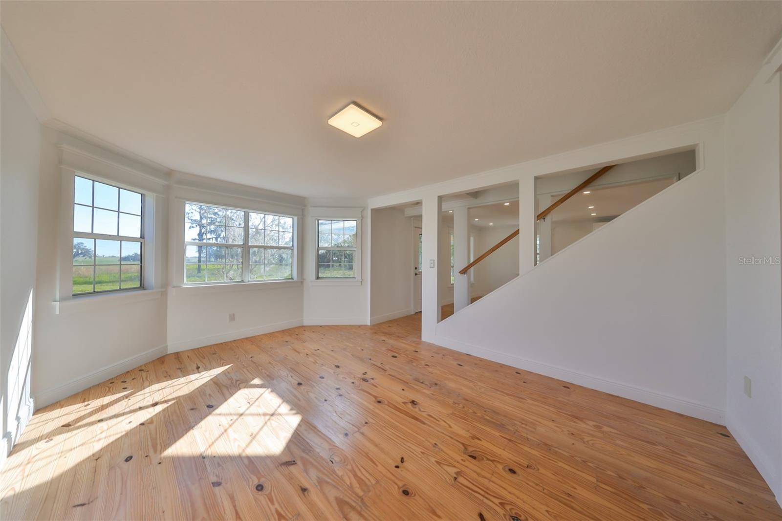 19212 GRANGE HALL LOOP, WIMAUMA, FL, 33598