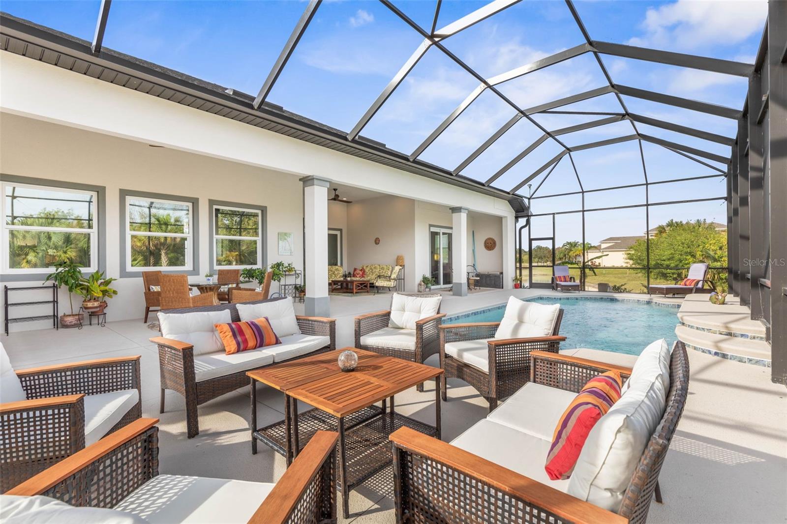130 N LAKEWALK DR, PALM COAST, FL, 32137