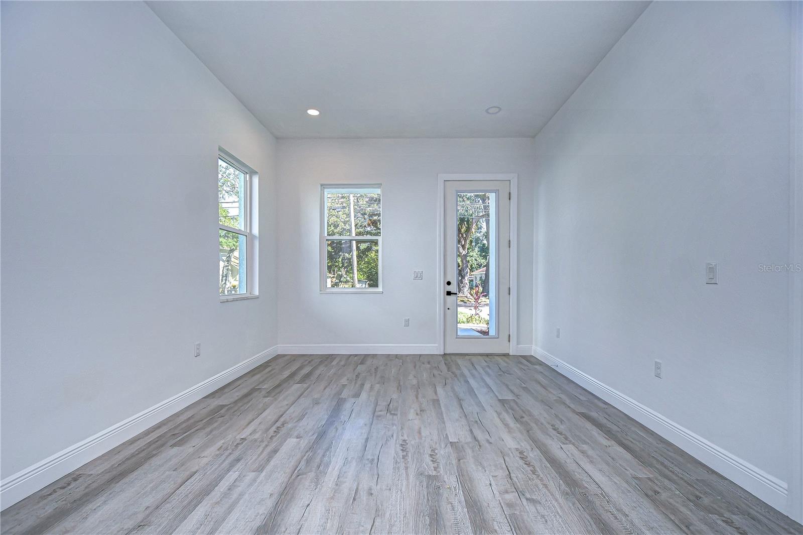 515 ELM ST, SAFETY HARBOR, FL, 34695
