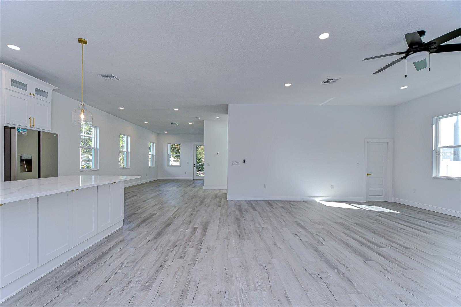 515 ELM ST, SAFETY HARBOR, FL, 34695