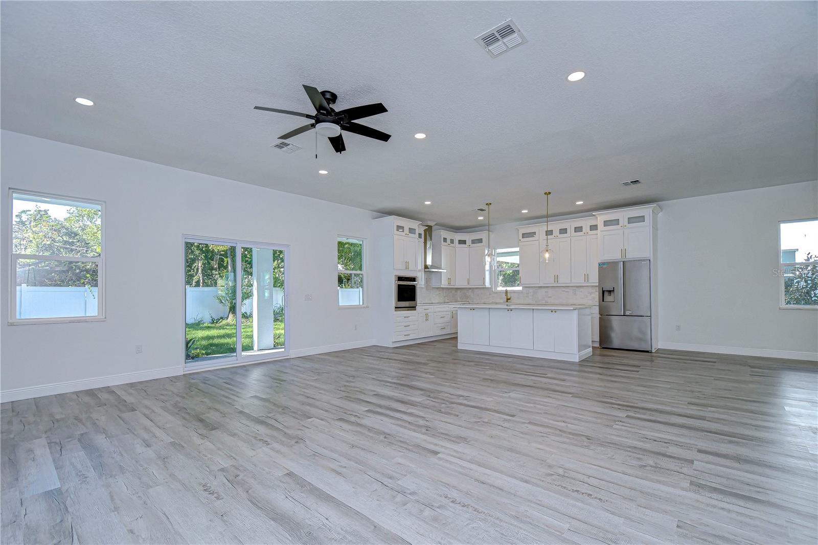 515 ELM ST, SAFETY HARBOR, FL, 34695