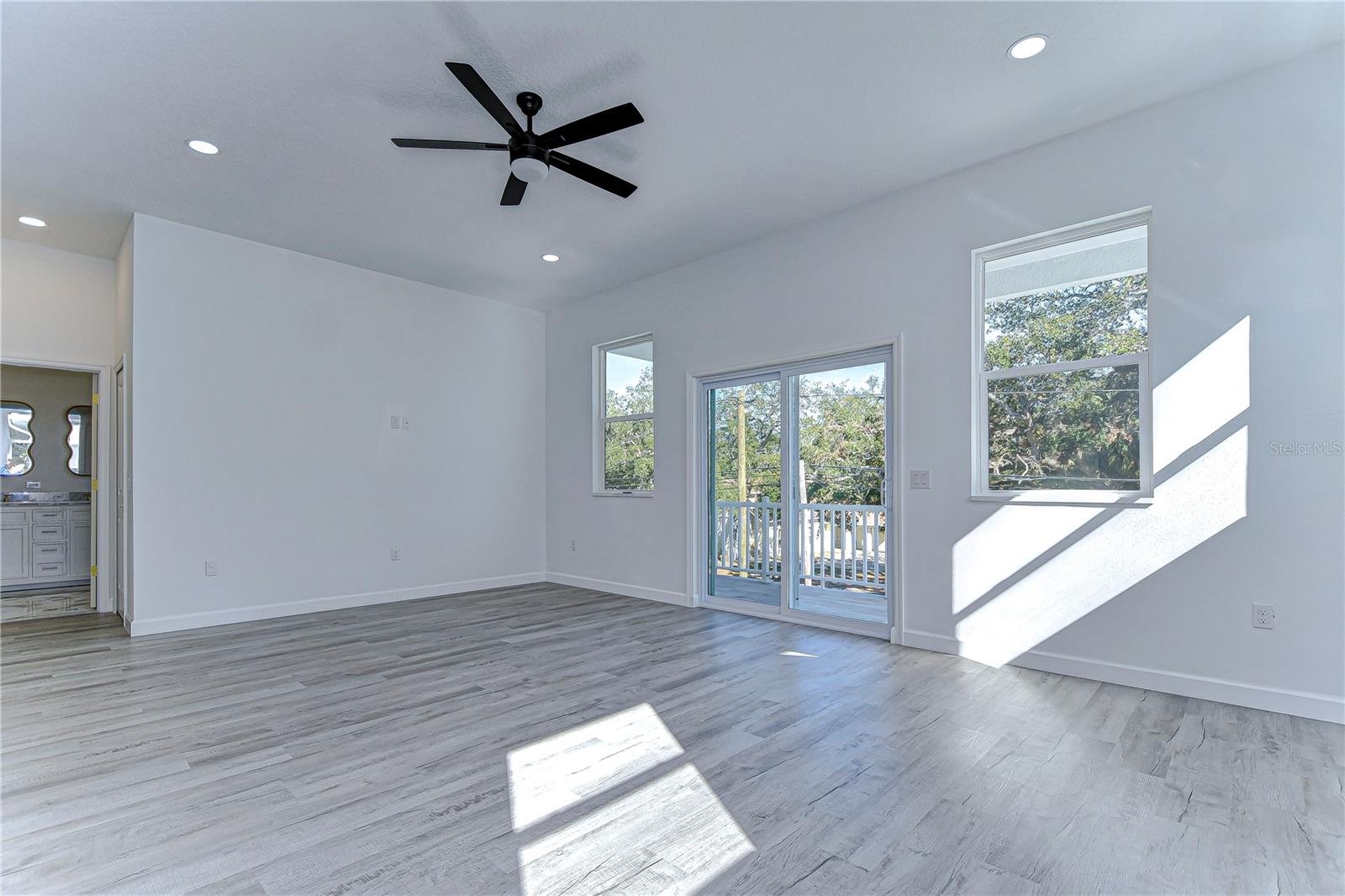 515 ELM ST, SAFETY HARBOR, FL, 34695
