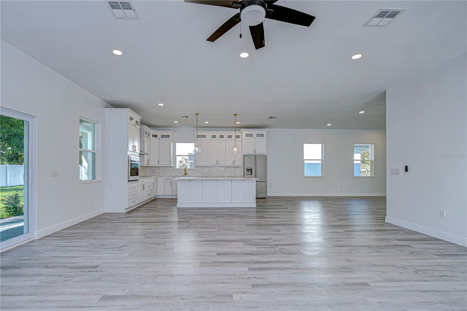 515 ELM ST, SAFETY HARBOR, FL, 34695
