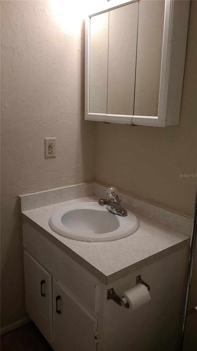 1113 68TH AVENUE DR W #22, BRADENTON, FL, 34207