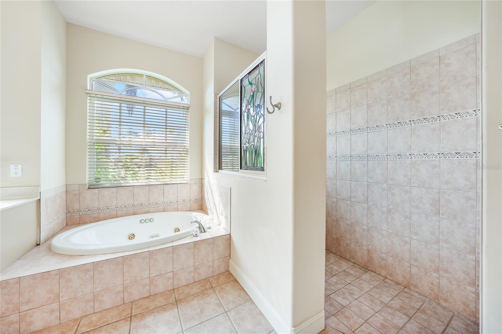 24282 SILVER LN, PUNTA GORDA, FL, 33955