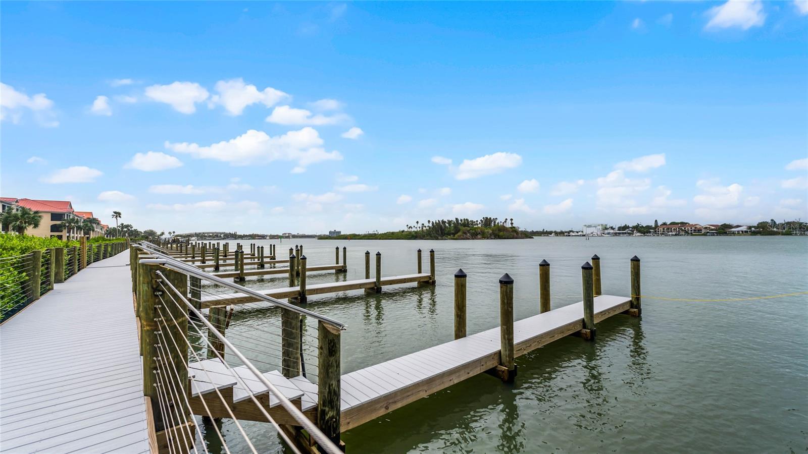 460 BOUCHELLE DR #305, NEW SMYRNA BEACH, FL, 32169