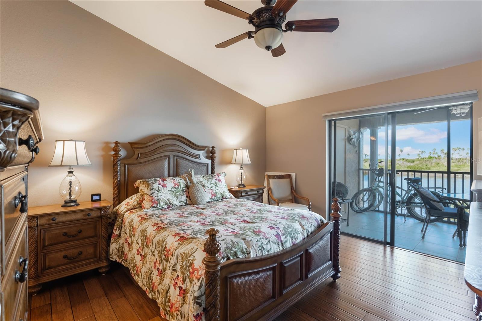 460 BOUCHELLE DR #305, NEW SMYRNA BEACH, FL, 32169