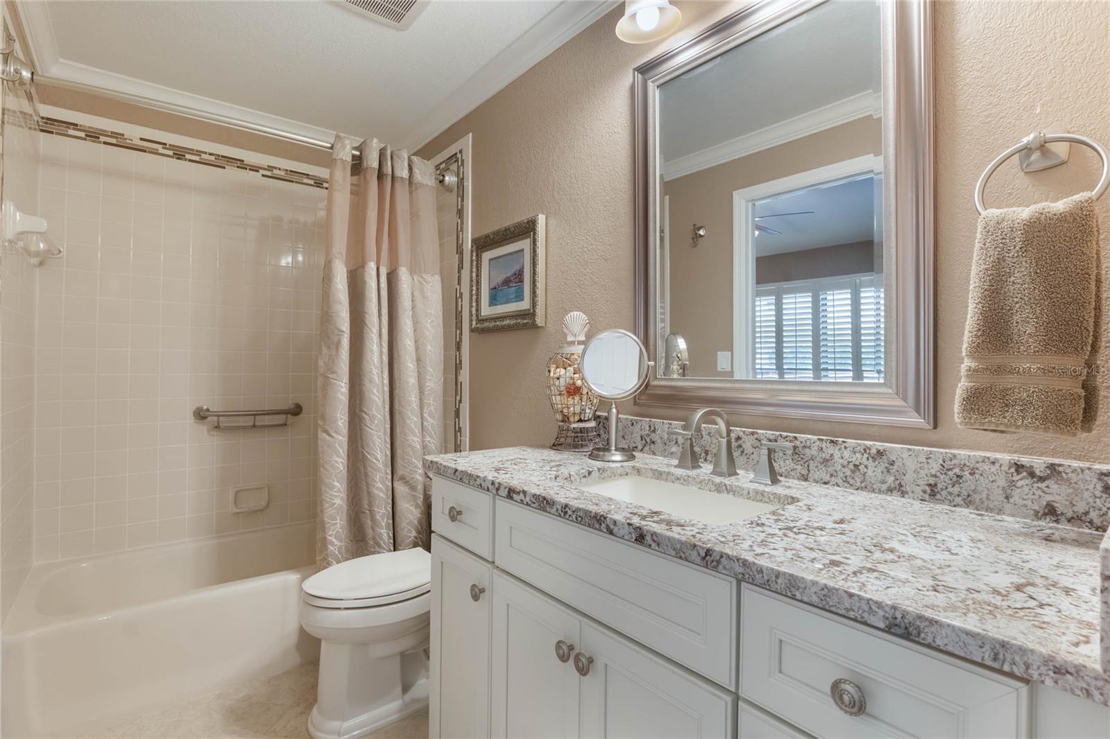 460 BOUCHELLE DR #305, NEW SMYRNA BEACH, FL, 32169