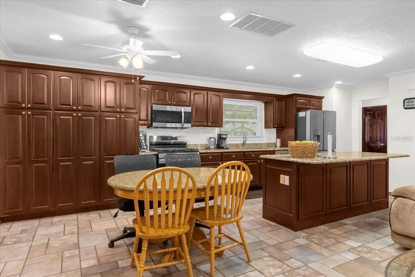 172 SHERIDAN AVE, LONGWOOD, FL, 32750