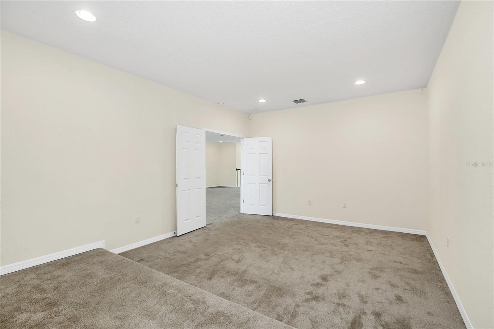 8441 CHILTON DR, ORLANDO, FL, 32836
