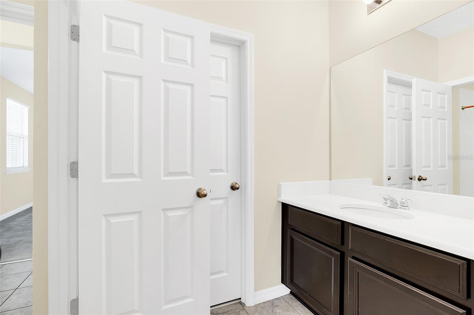 8441 CHILTON DR, ORLANDO, FL, 32836