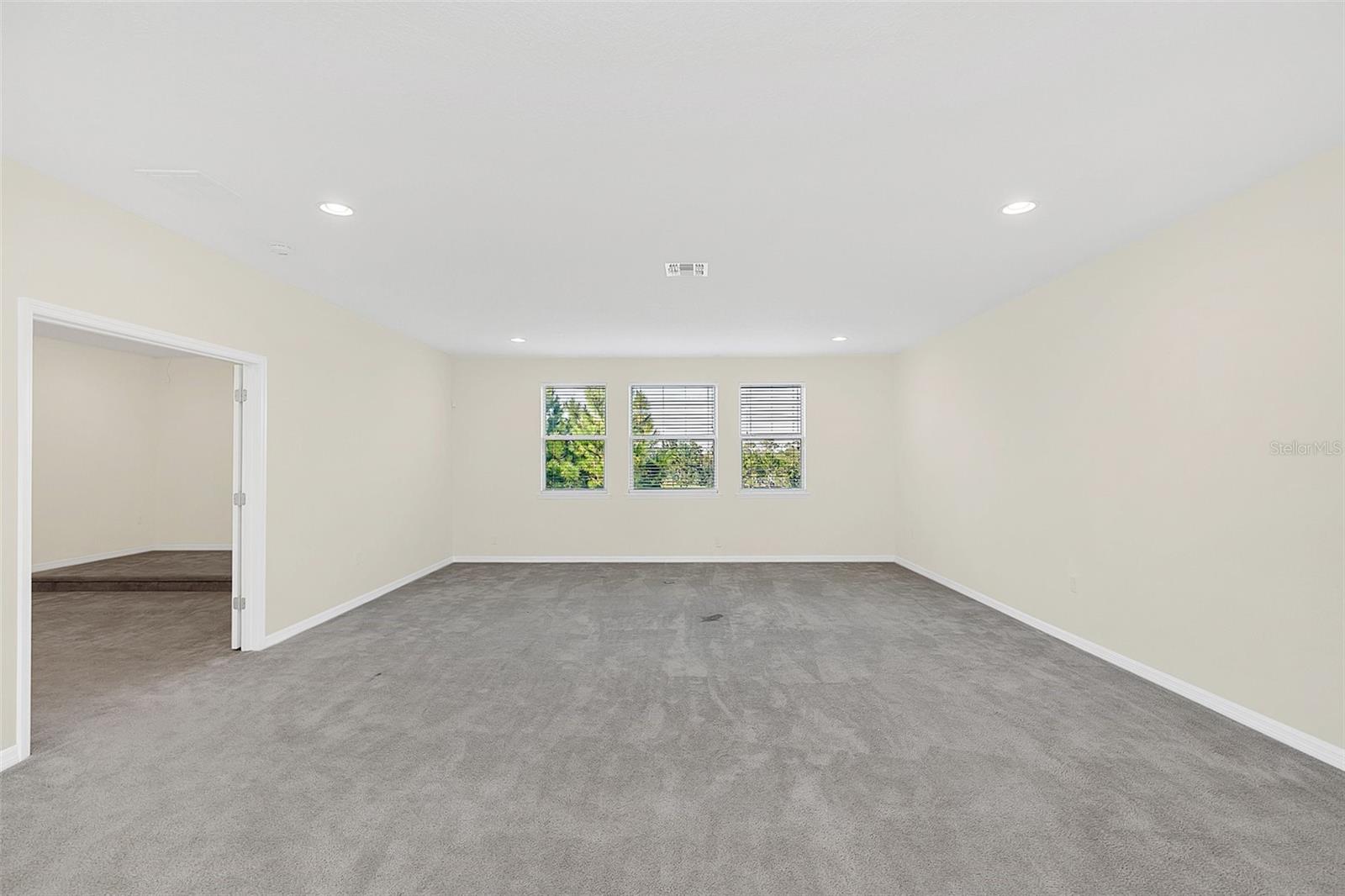 8441 CHILTON DR, ORLANDO, FL, 32836