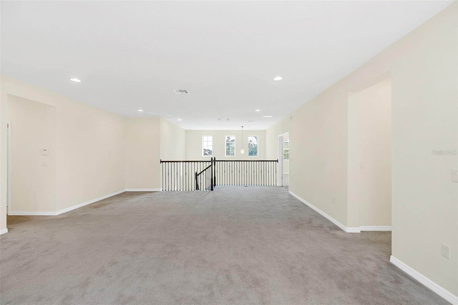 8441 CHILTON DR, ORLANDO, FL, 32836