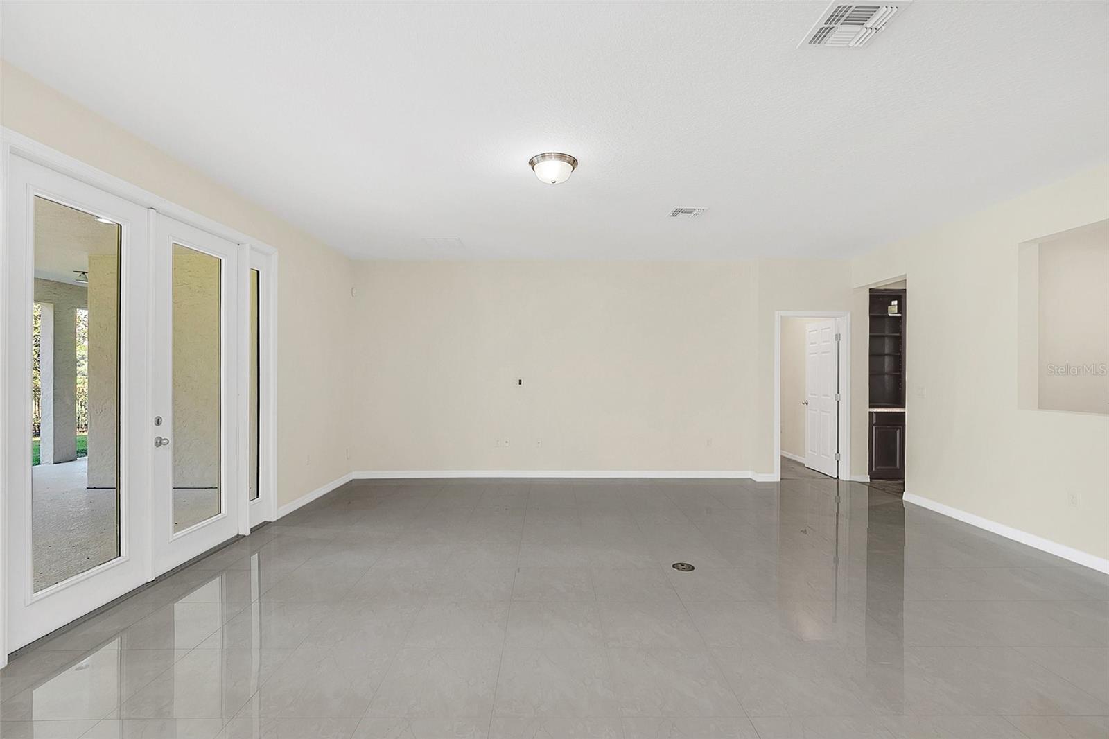 8441 CHILTON DR, ORLANDO, FL, 32836