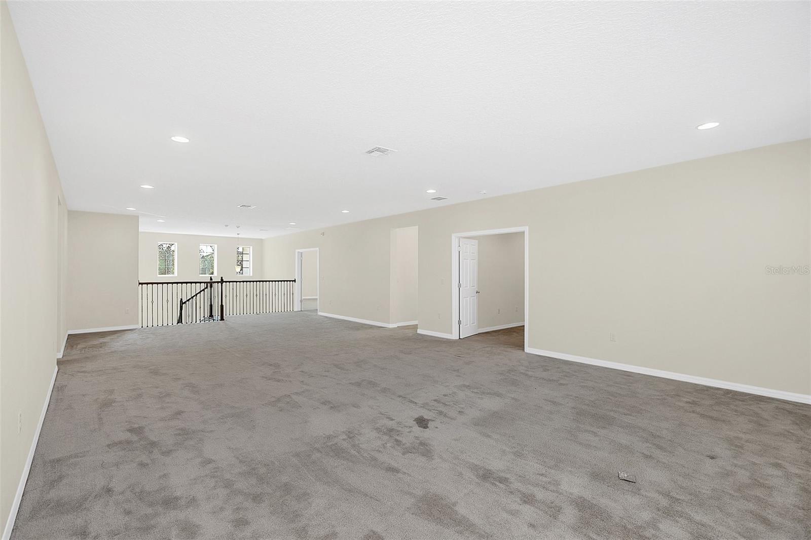 8441 CHILTON DR, ORLANDO, FL, 32836