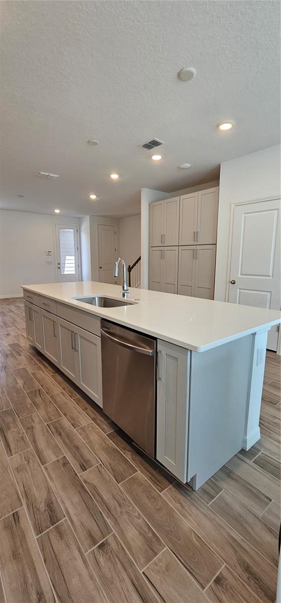 2909 VOYAGER AVE, SAINT CLOUD, FL, 34771