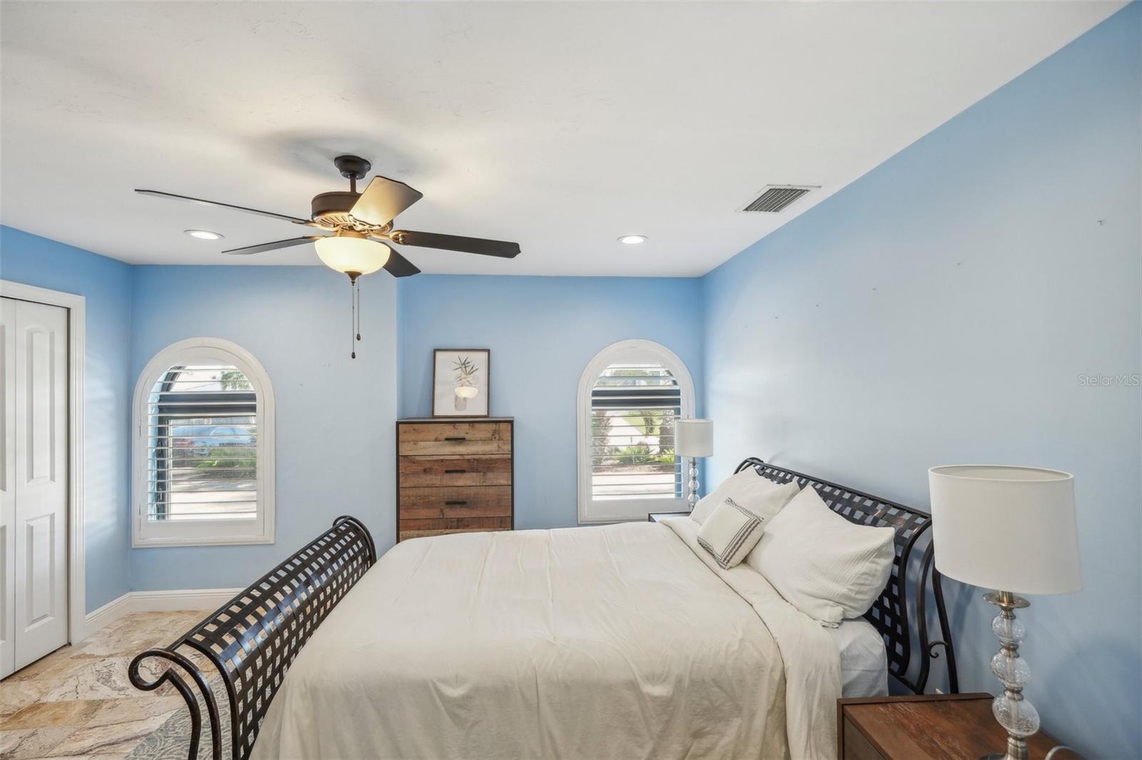 5330 SW 11TH CT, CAPE CORAL, FL, 33914
