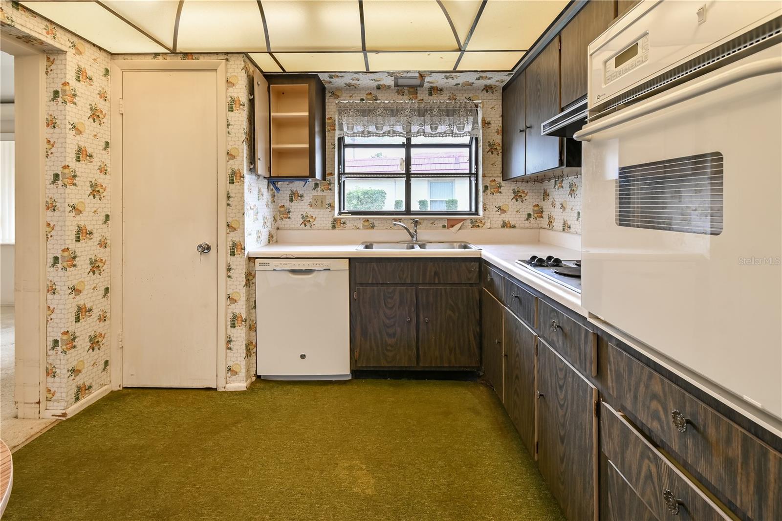 1618 CHERRY HILLS DR, SUN CITY CENTER, FL, 33573