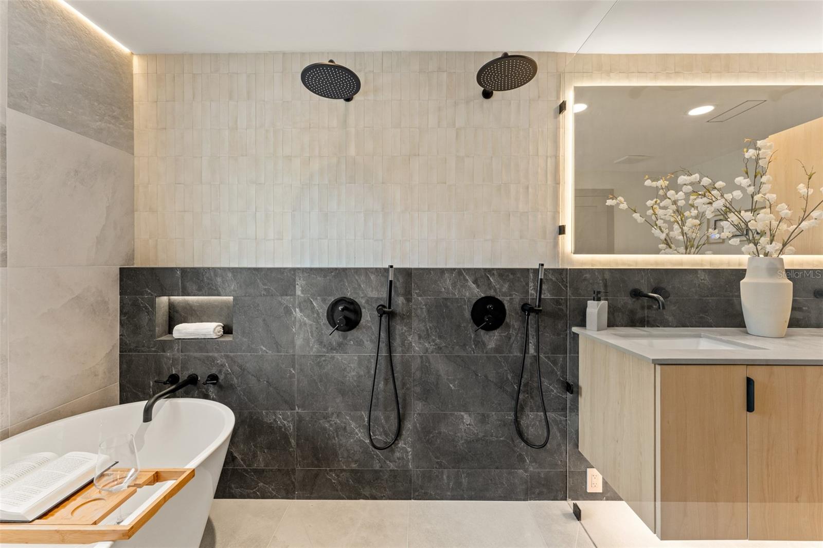 1078 DAMROSCH ST, LARGO, FL, 33771